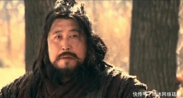  此人是梁山地察星, 身在公门却不识江湖险恶, 成最孤独之人