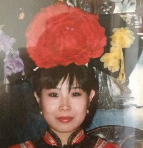 慈禧|看到慈禧五世外孙女的照片之后，才知道慈禧究竟有多好看，实力果然不容小觑