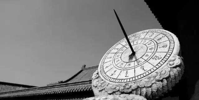 囚犯|古代死囚犯为什么秋后问斩,必须午时三刻背后原因让人毛骨悚然