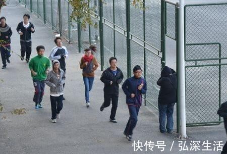 食谱|养生先养肺,养肺注意4方面,3个清肺食谱换着吃,肺部越来越健康