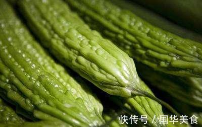 维生素c|补维C别只会吃番茄,几种绿色菜才是“维C之王”,补充效果更明显