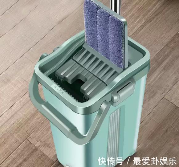 洁厕灵|去闺蜜家借住,打开卫生间就呆了,设计得不错,拍下来回家照着学
