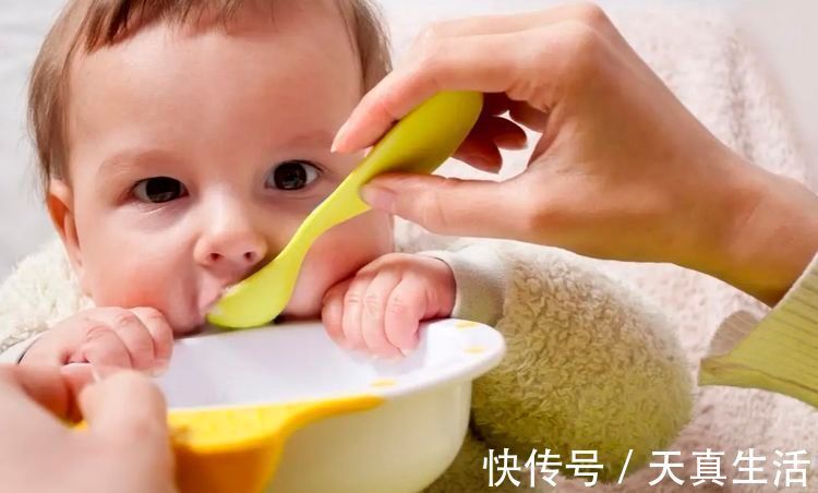 纯净水|给宝宝冲调米粉,用水还是用奶?用什么水更合适?听听专家怎么说