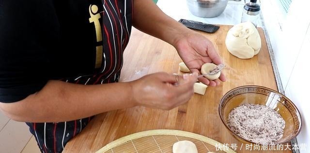 外酥|教你正宗的炸油糕做法,最详细炸油糕配方,外酥里软,比买的好吃