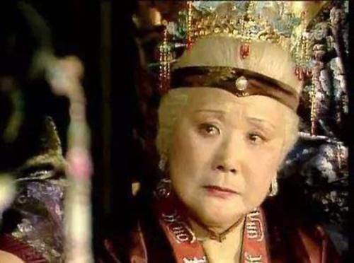 都只看到贾母长寿,谁看到她一生经历过的苦?秦可卿和元春都不如