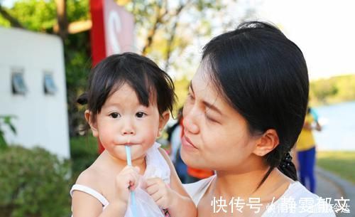 父母|十年后能在社会上站住脚的孩子,父母多有这些特征,和学历无关