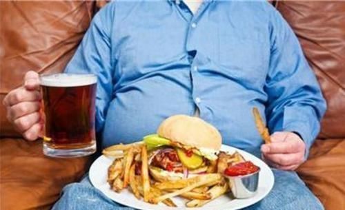 糖尿病患者|糖尿病人总吃4种“养糖王”,打多少胰岛素也浪费,再吃该打嘴了