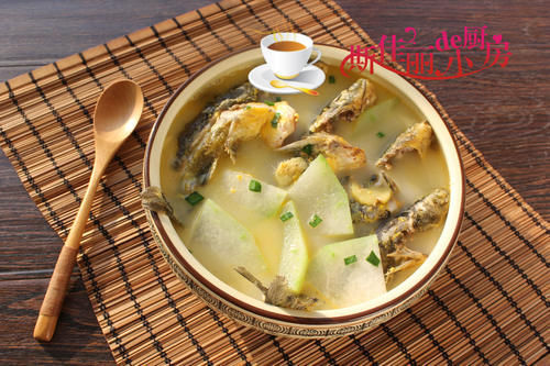 鱼和它是绝配,简单一炖就特鲜美,孩子爱吃补钙更聪明,总吃不腻