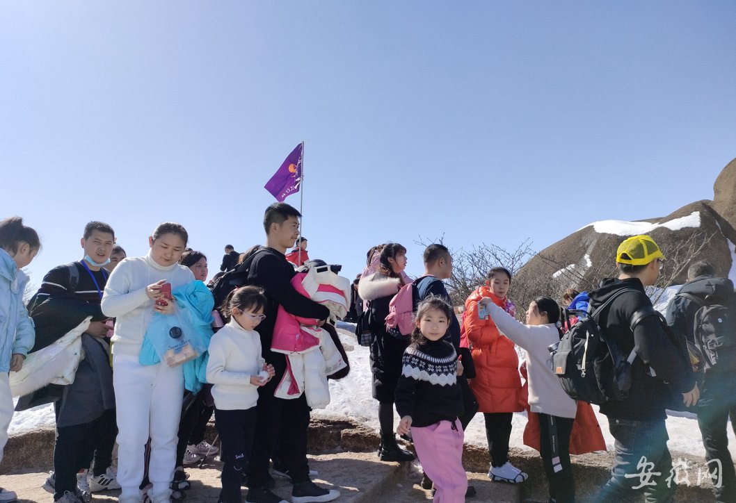 云海|雪后初晴 黄山之巅处处欢声笑语