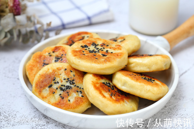 淀粉酶|山药加紫薯做成松软小饼,营养翻倍有益身体健康,比包子馒头简单