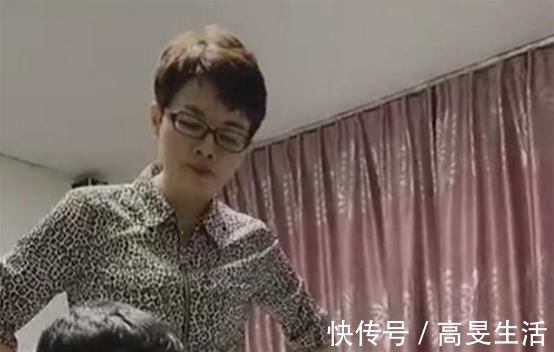 做作业|“硬核妈妈”火了,“神操作”搞定不写作业的娃,网友:简单粗暴