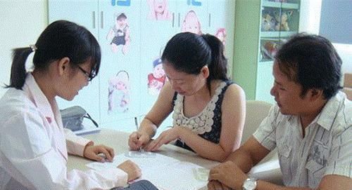 医生|夫妻备孕半年一直怀不上,去医院检查后,医生的话让他们恍然大悟