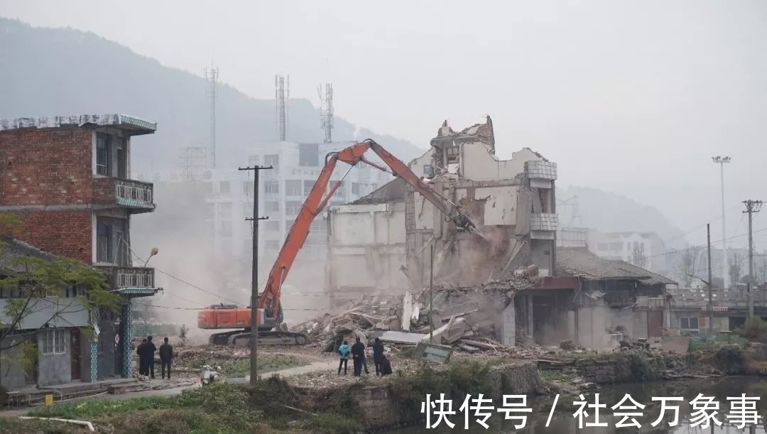 二手房|“拆迁”停止了?住建部信号,3类房子或再次升值,你家在内吗?