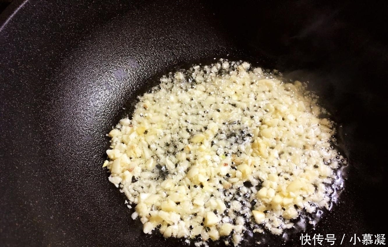 女人|女人要多吃这菜, 维生素E丰富, 常吃皮肤细嫩有弹性, 不显老