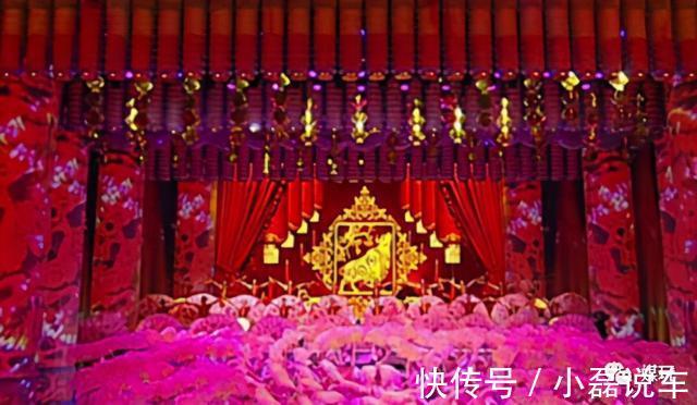 鳥(niǎo)巢感動(dòng)瞬間的背后:為什么上一秒下雨,下一秒演員衣服就干了?