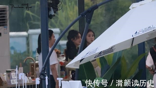 中餐廳5|《中餐廳5》定檔后,老成員趙麗穎攜好友回歸,這一季真不缺話題