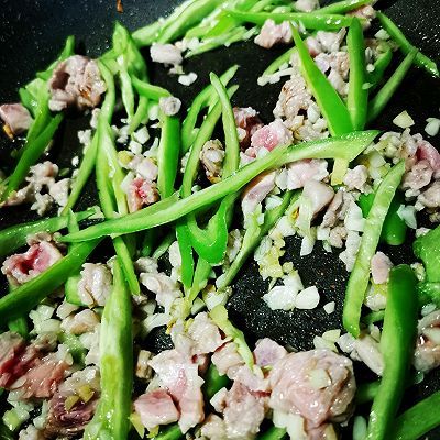 尖椒|肉炒土豆山药