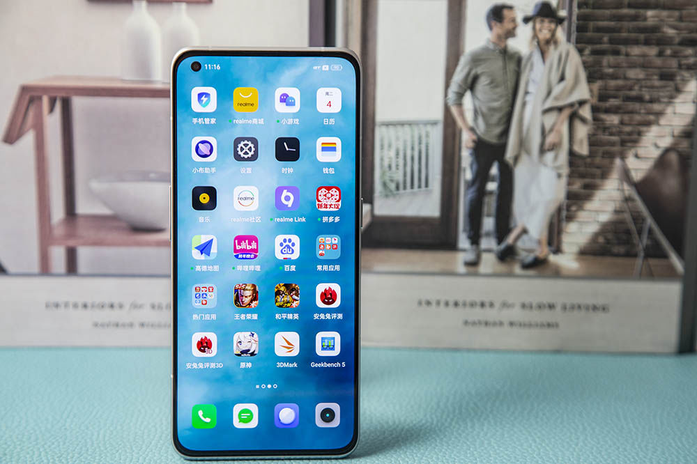 iphone|realme GT2 Pro首发评测：为年轻人打造的高端旗舰