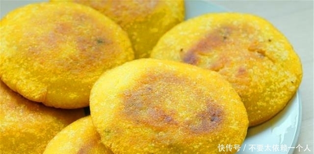 不蒸不烤不煮，玉米面加鸡蛋，竟然比包子还美味