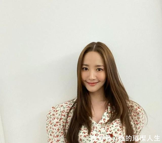 李晟京|2021流行发色抢先看!气质显白一步get~