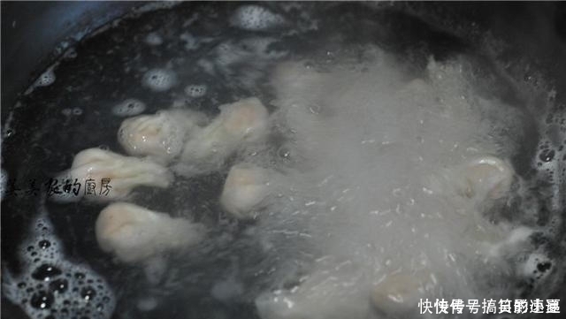 秋天|馄饨汤这么调,简单好味道,几种调料,开水一冲,比骨头汤还鲜