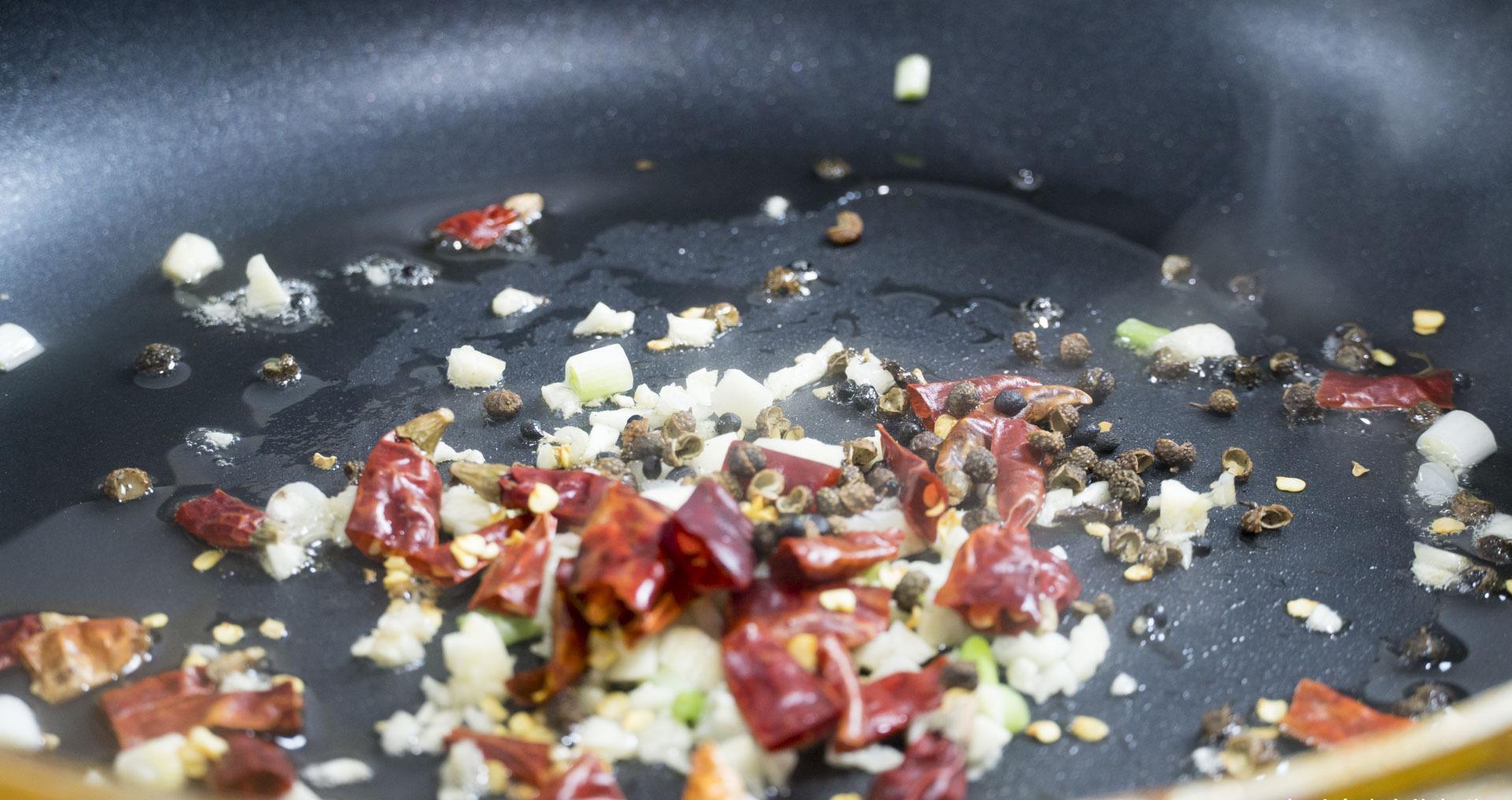 排骨|1家4口的晚餐，荤素搭配，有鱼有肉，比在外面吃的好，还实惠