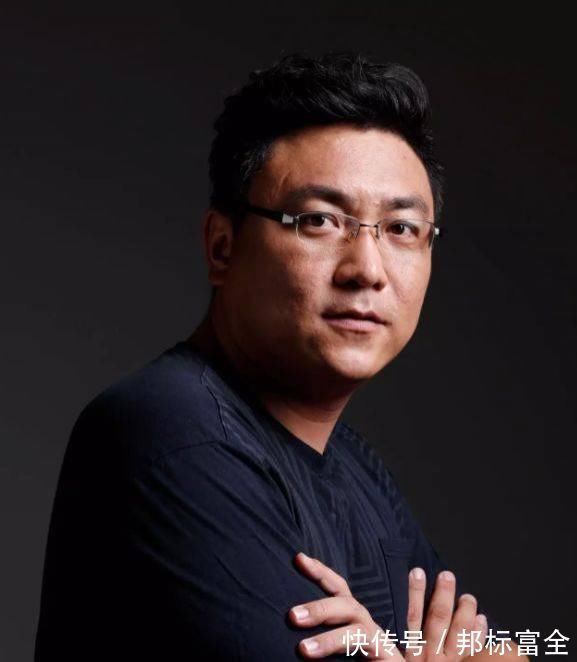 崔景哲!崔景哲:当古典美遇上工笔画,春风拂面惊艳四方