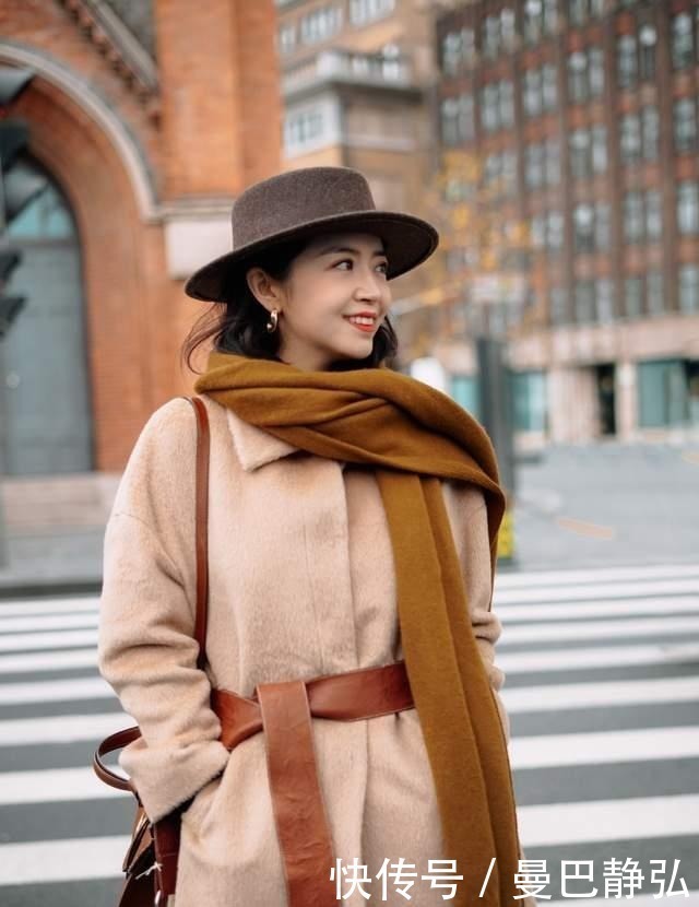 服饰|真正有品位的女人,大衣都首选这5种颜色,减龄还衬肤色