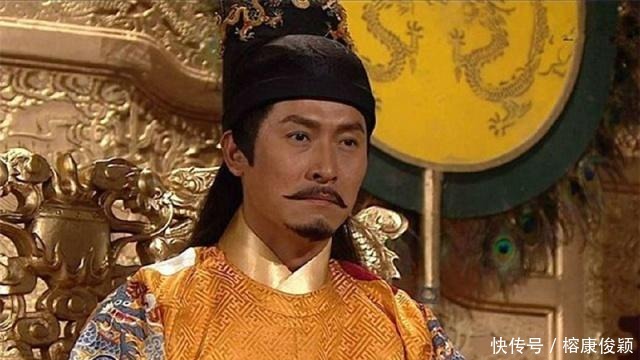 皇帝|皇帝下旨要诛杀将军,军师说了5个字,将军成为皇帝!