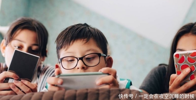 负责任|妈妈应该何时让孩子拥有手机？