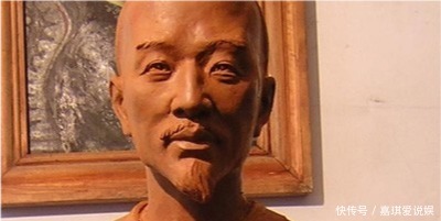 乾隆出上联“坐北朝南吃西瓜,籽往东放”,纪晓岚要怎么应对?