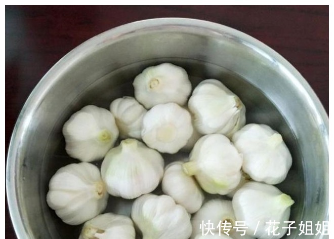 大蒜|夏天就吃它，腌糖醋蒜！教你这样做，好吃又下饭，赶紧试试吧！