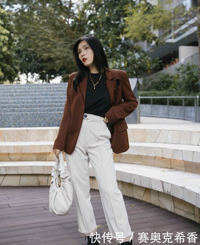 这才是小个子该有的穿搭:“九分裤+短靴”,这么穿显身材又时髦