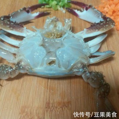 日常|#我的养生日常-远离秋燥#螃蟹蒸肉饼