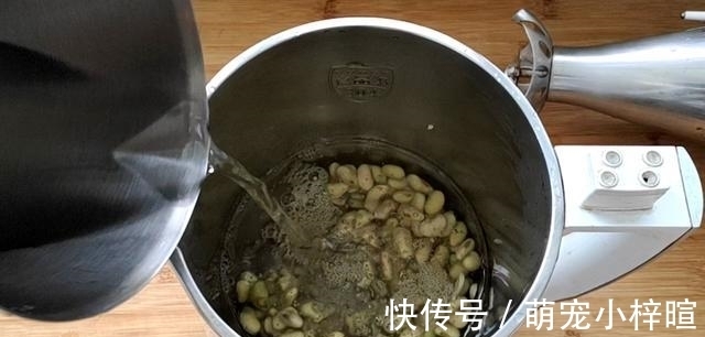 糯米粉|豆浆和糯米粉试试这样做,比雪媚娘还好吃,软糯拉丝放三天也不硬