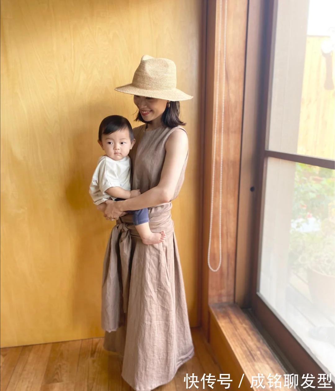 穿搭|中年女人的穿衣心得,服装搭配时颜色越少越高级,高雅大气有品位