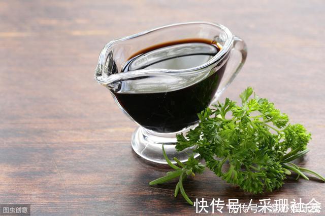 骨头汤|七大养生误区，多喝水，多走路也名列其中，对照下，你中了几个？