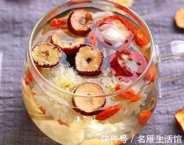食物|红枣和以下食物一起泡,坚持早晚喝一杯,体内湿气全消,还能美白