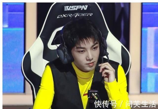 华语男歌手热度榜:周深排名罕见下滑,而华晨宇更是跌出了前十名