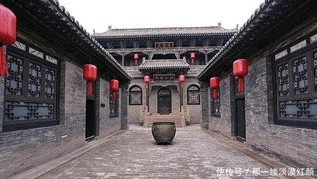 走山西：航拍乔家大院