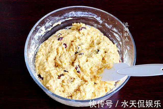 无油无糖,还不用揉面!这款粗粮面包,简单快手,健康又味美