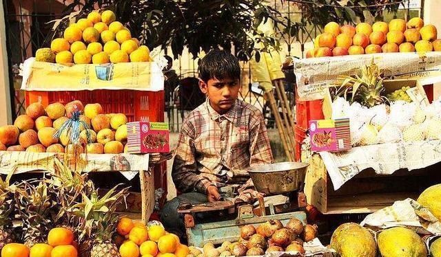 城市|印度真的脏乱差吗走进城市农贸广场,让你看看当地百姓真实生活