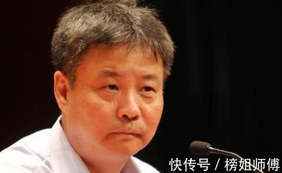 王朔@余华:公认的鲁迅精神“继承人”,王朔:就属他“跪”得最狠