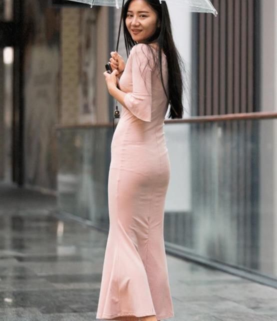 潮流美女秋水伊人,沉稳内敛,连我都心动了!