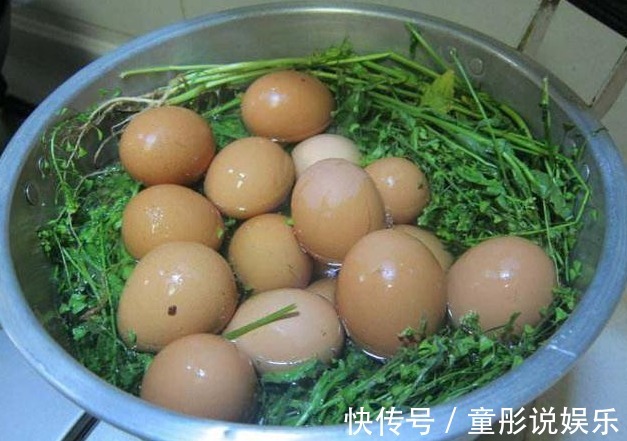 絕經期|女人每天吃點它，一周就能讓月經恢復正常，還能減少皺紋和色斑！