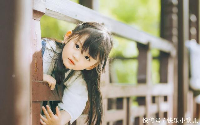 新生儿|“最美新生儿”火了,超高颜值让护士赞叹像在娘胎里被施了魔法