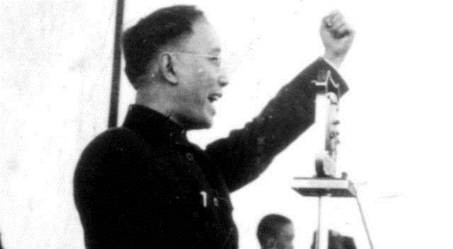 张琼华!郭沫若做过哪些奇葩事与鲁迅对骂,自比天狗,还有一件让人不齿!