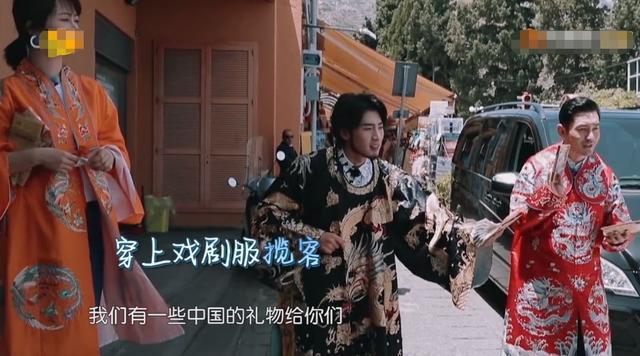 自大|黄晓明太自大!不听取他人意见让《中餐厅》变大型灾难现场