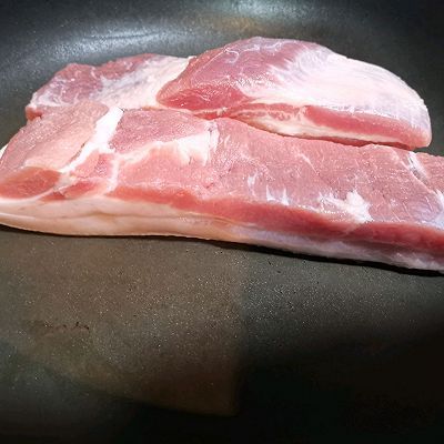 汤匙|脆皮五花肉