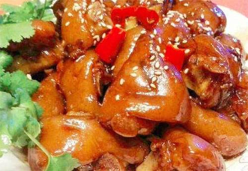 女性40岁后，多吃“天然胶原蛋白”，美白保湿，淡斑祛皱抗衰老